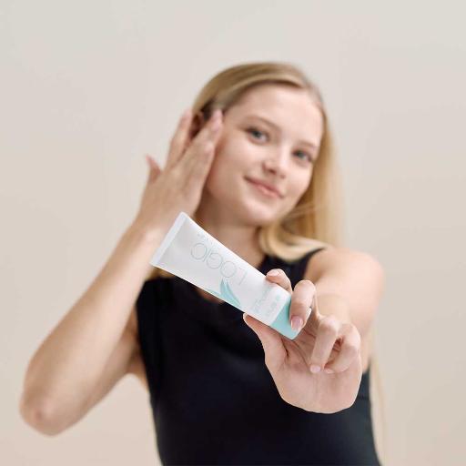 Logic By Forever™ Beruhigendes Gel-Feuchtigkeitsgel (59 ml)